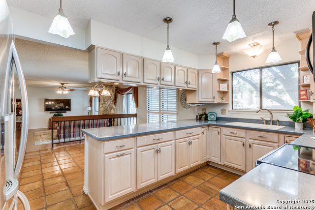 Image 13 of 24 For 2634 Crow Vly