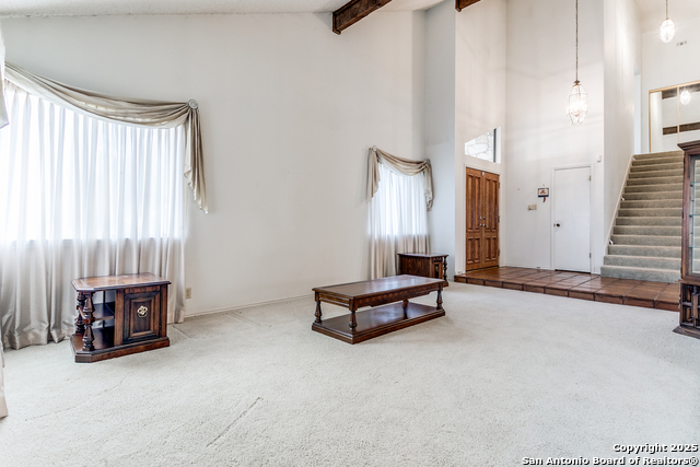 Image 3 of 24 For 2634 Crow Vly