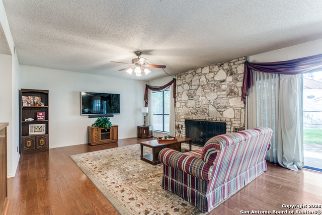 Image 7 of 24 For 2634 Crow Vly