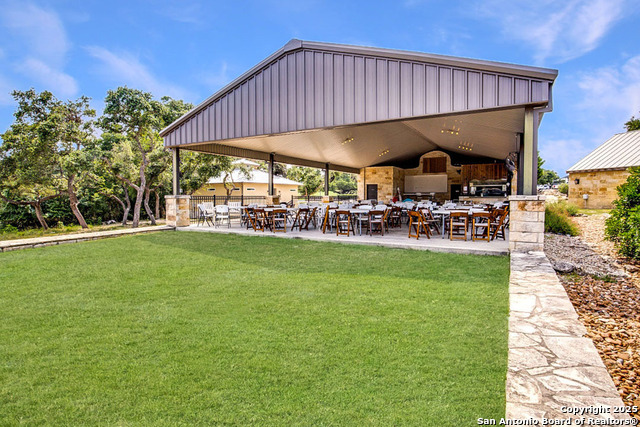 Image 21 of 21 For 212 S. John Bird