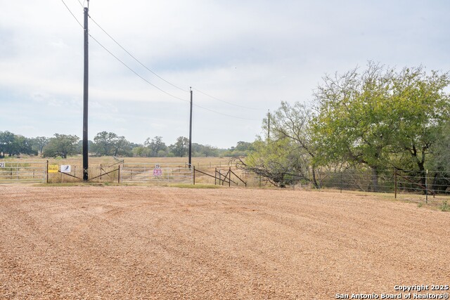 Listing photo id 22 for 956 Johnson Farms