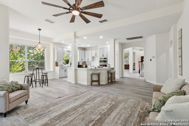 Image 10 of 51 For 2023 Flint Oak