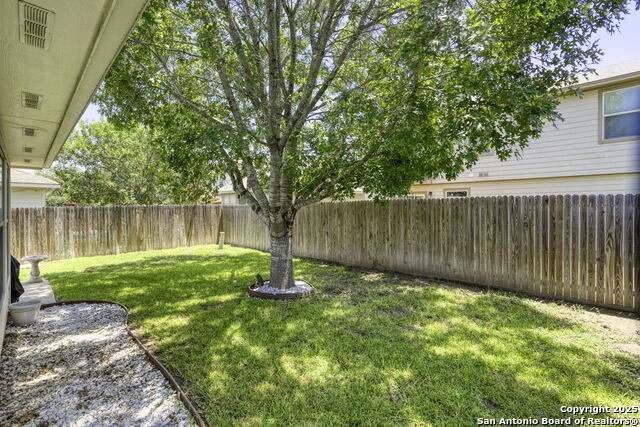 Listing photo id 23 for 12018 Mill Berger