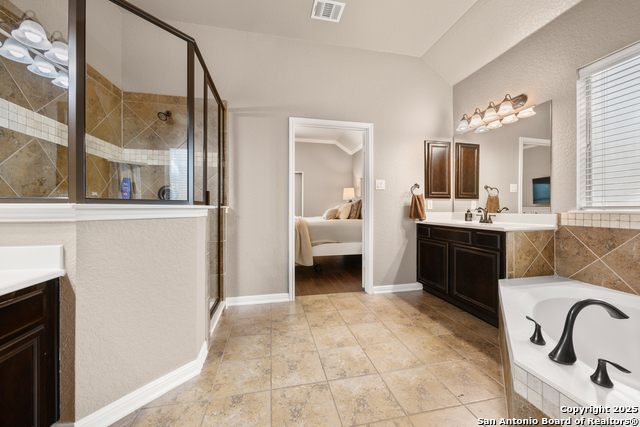 Image 20 of 36 For 17419 Oak Canyon