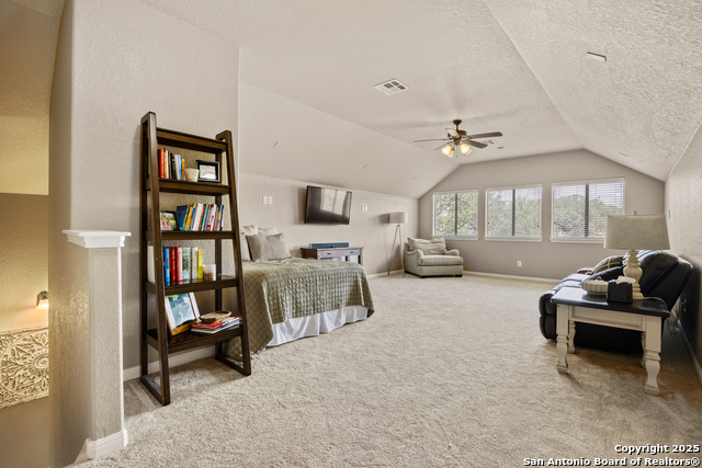 Image 26 of 36 For 17419 Oak Canyon