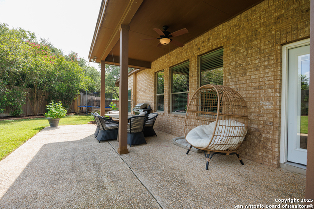 Image 30 of 36 For 17419 Oak Canyon