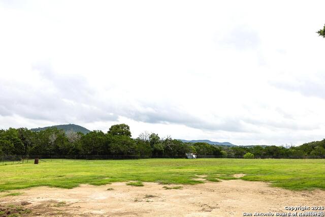 Image 30 of 38 For 475 Stoney Hill