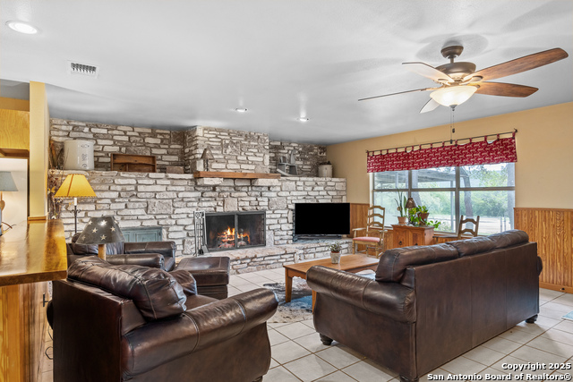 Image 4 of 38 For 475 Stoney Hill