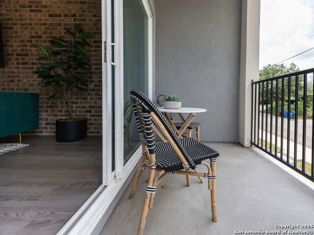 Image 13 of 41 For 411 Ira  1101