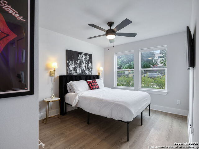 Image 15 of 41 For 411 Ira  1101