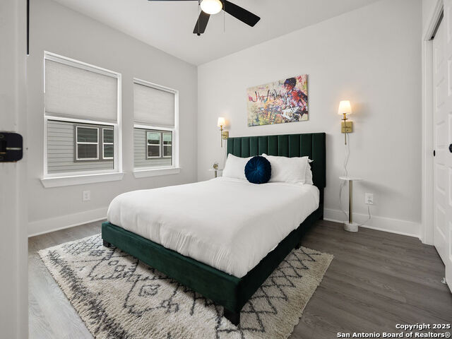 Image 20 of 41 For 411 Ira  1101