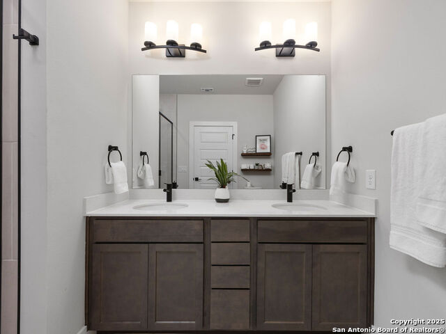 Image 26 of 41 For 411 Ira  1101