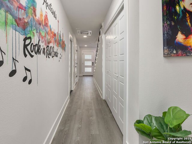 Image 29 of 41 For 411 Ira  1101