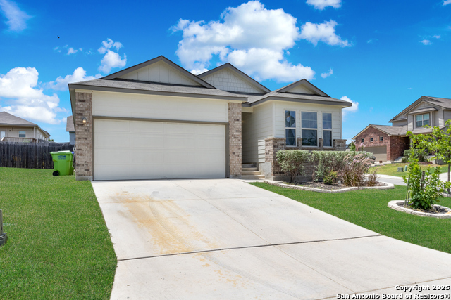 Listing photo id 0 for 7503 Coffee  