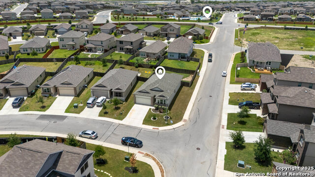 Listing photo id 27 for 7503 Coffee  