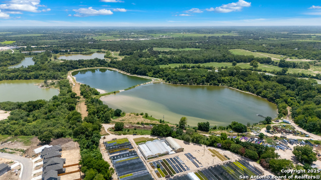 Listing photo id 32 for 7503 Coffee  