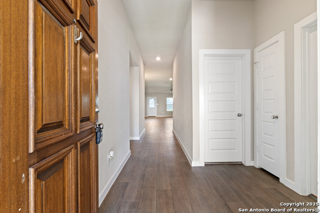 Listing photo id 5 for 7503 Coffee  