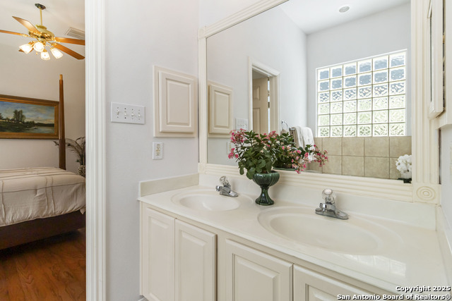 Image 24 of 38 For 2212 Cotton Blvd