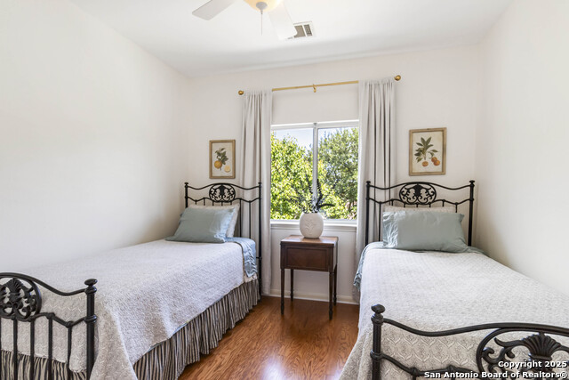 Image 31 of 38 For 2212 Cotton Blvd