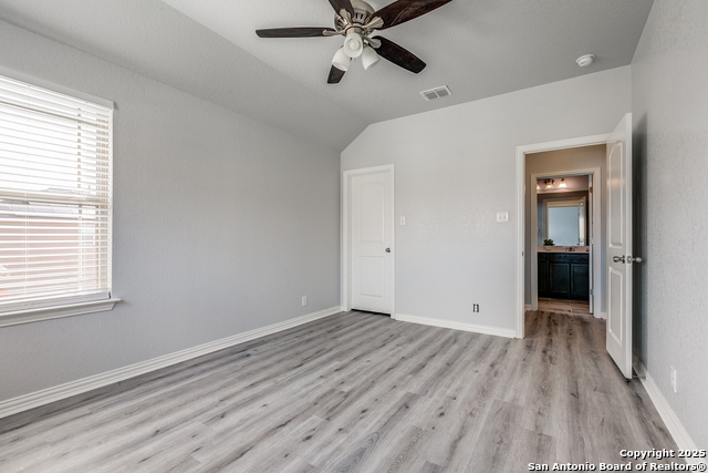 Image 19 of 22 For 6604 Encore Oaks