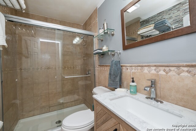 Image 19 of 41 For 12303 Pearsall Rd