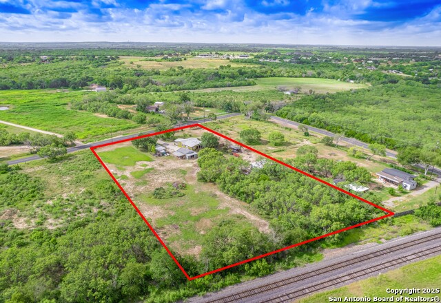 Image 40 of 41 For 12303 Pearsall Rd