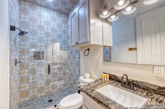 Listing photo id 8 for 1747 Mountain Valley