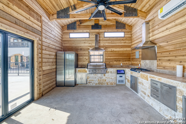 Listing photo id 15 for 1747 Mountain Valley