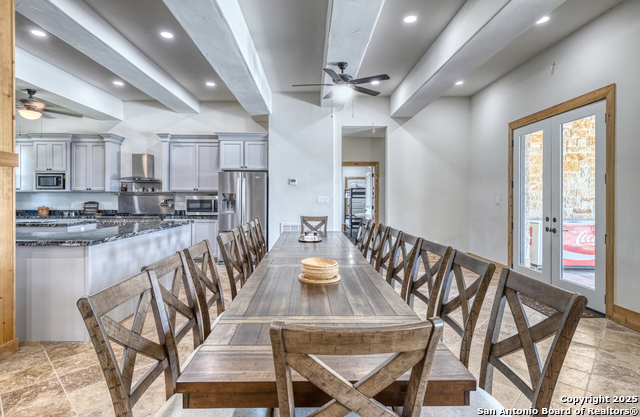 Listing photo id 5 for 1747 Mountain Valley
