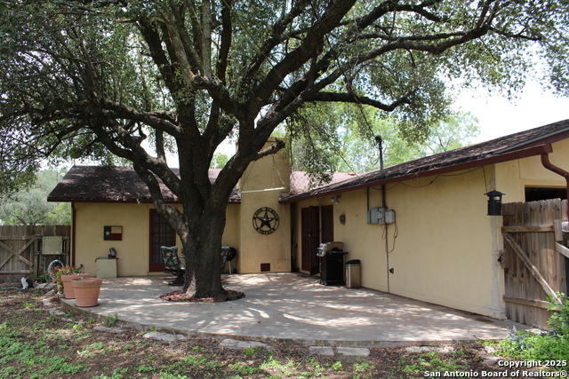 Image 23 of 25 For 116 Bluebonnet Dr E