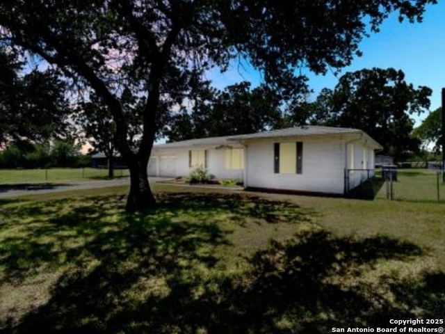 Image 16 of 16 For 2365 Fm 1518 E