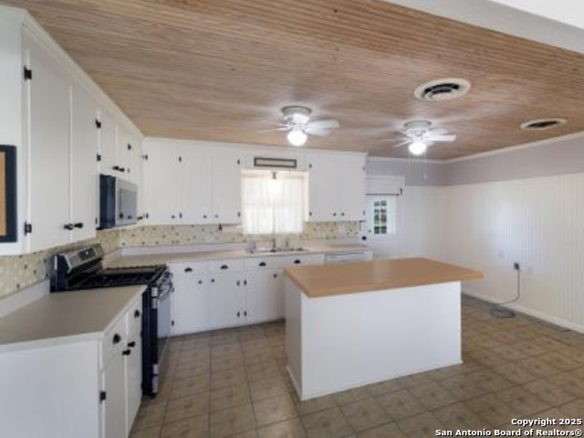 Image 5 of 16 For 2365 Fm 1518 E