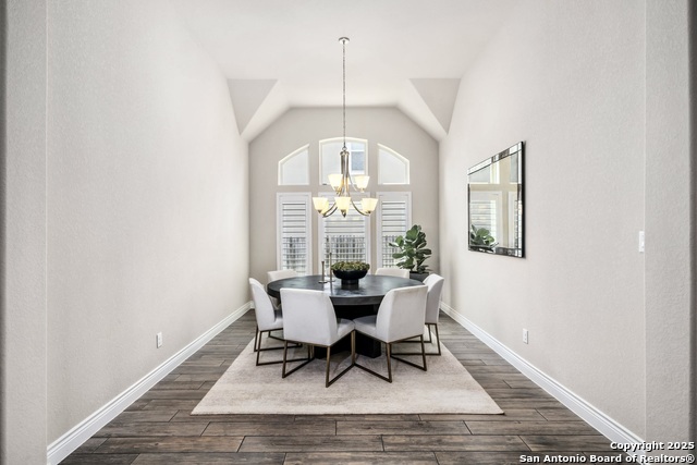 Image 13 of 46 For 7947 Cibolo  