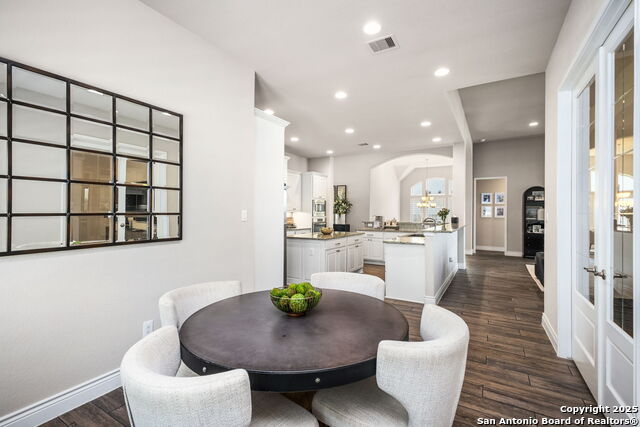 Image 19 of 46 For 7947 Cibolo  