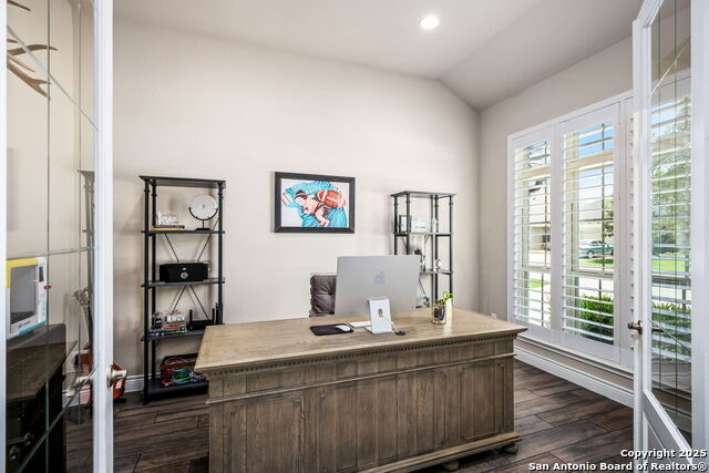 Image 21 of 46 For 7947 Cibolo  