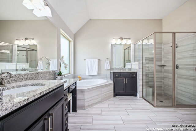 Image 24 of 46 For 7947 Cibolo  