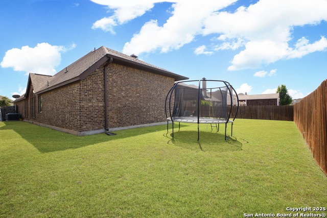 Image 33 of 46 For 7947 Cibolo  