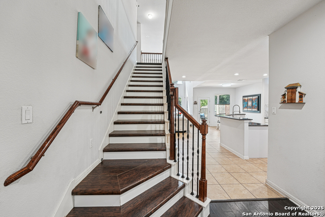 Listing photo id 20 for 110 Farm House