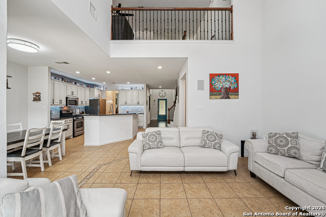 Listing photo id 6 for 110 Farm House