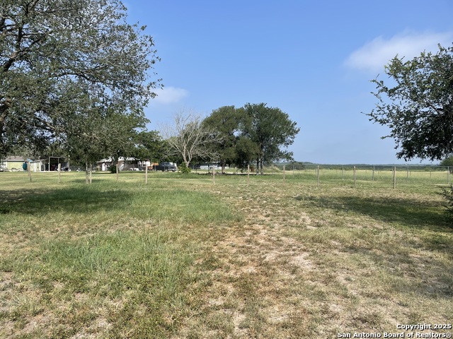 Image 5 of 9 For 1102 Fm 1343