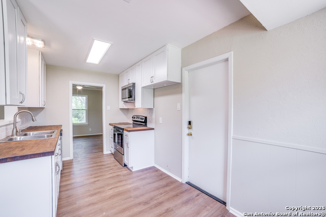 Listing photo id 8 for 3323 Old Frg