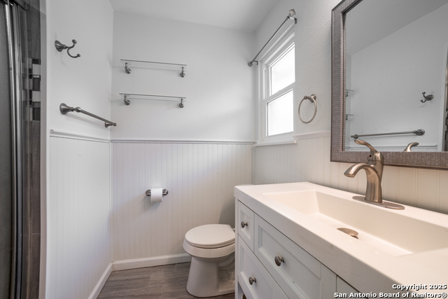 Listing photo id 20 for 3323 Old Frg