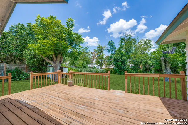Listing photo id 22 for 3323 Old Frg