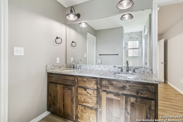 Image 11 of 19 For 527 Monte Vista