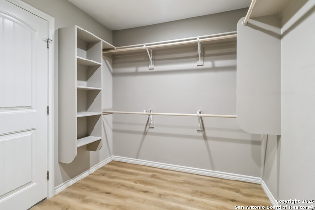 Image 13 of 19 For 527 Monte Vista