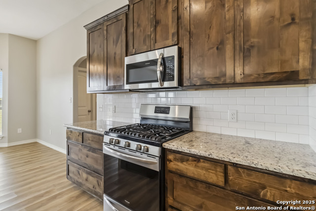 Image 6 of 19 For 527 Monte Vista
