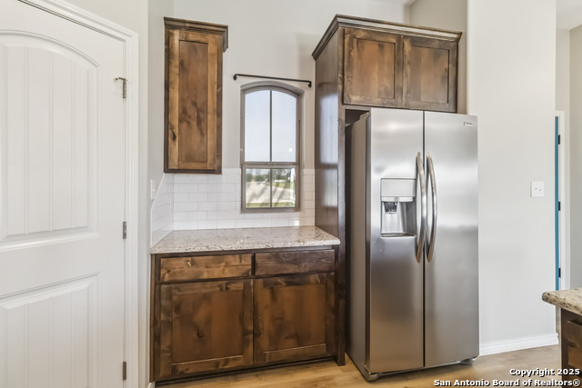 Image 7 of 19 For 527 Monte Vista