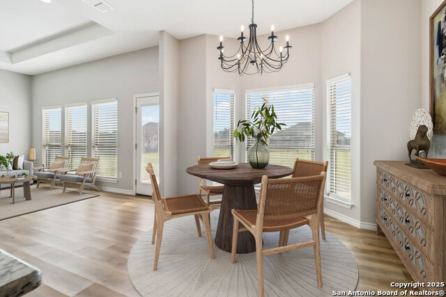 Image 8 of 19 For 527 Monte Vista