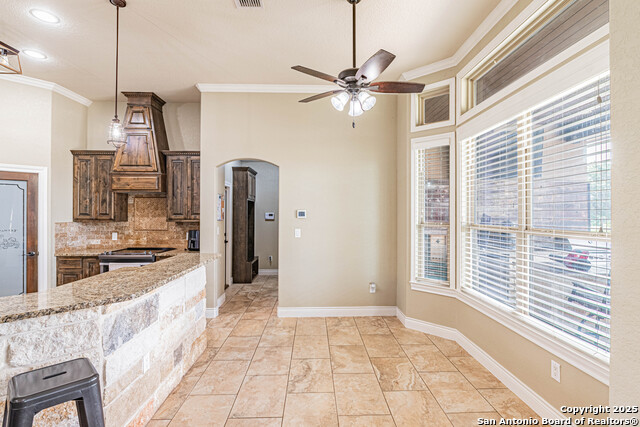 Listing photo id 10 for 108 Westfield Ranch