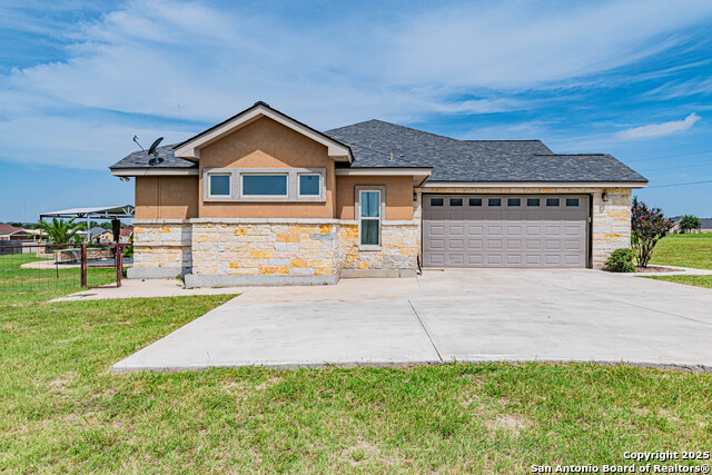 Listing photo id 4 for 108 Westfield Ranch